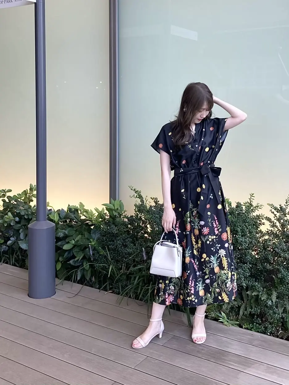 ORIGINATED IN GRACE CONTINENTAL Sengoku コーディネート画像