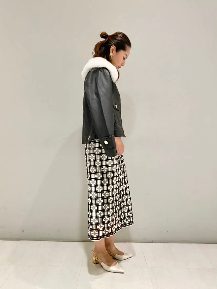 ORIGINATED IN GRACE CONTINENTAL 小笠原　春菜 コーディネート画像