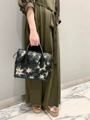 ORIGINATED IN GRACE CONTINENTAL eri コーディネート画像