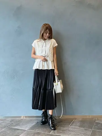 ORIGINATED IN GRACE CONTINENTAL yukimi yonee コーディネート画像