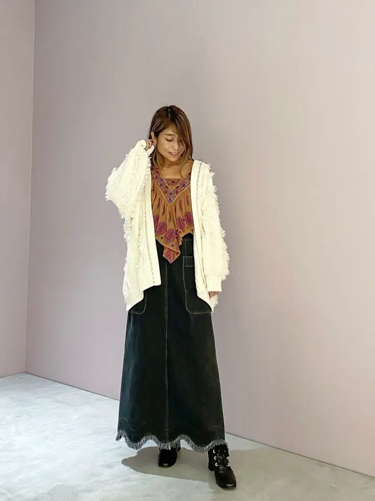 ORIGINATED IN GRACE CONTINENTAL yukimi yonee コーディネート画像