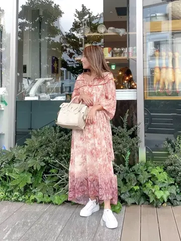 ORIGINATED IN GRACE CONTINENTAL yukimi yonee コーディネート画像