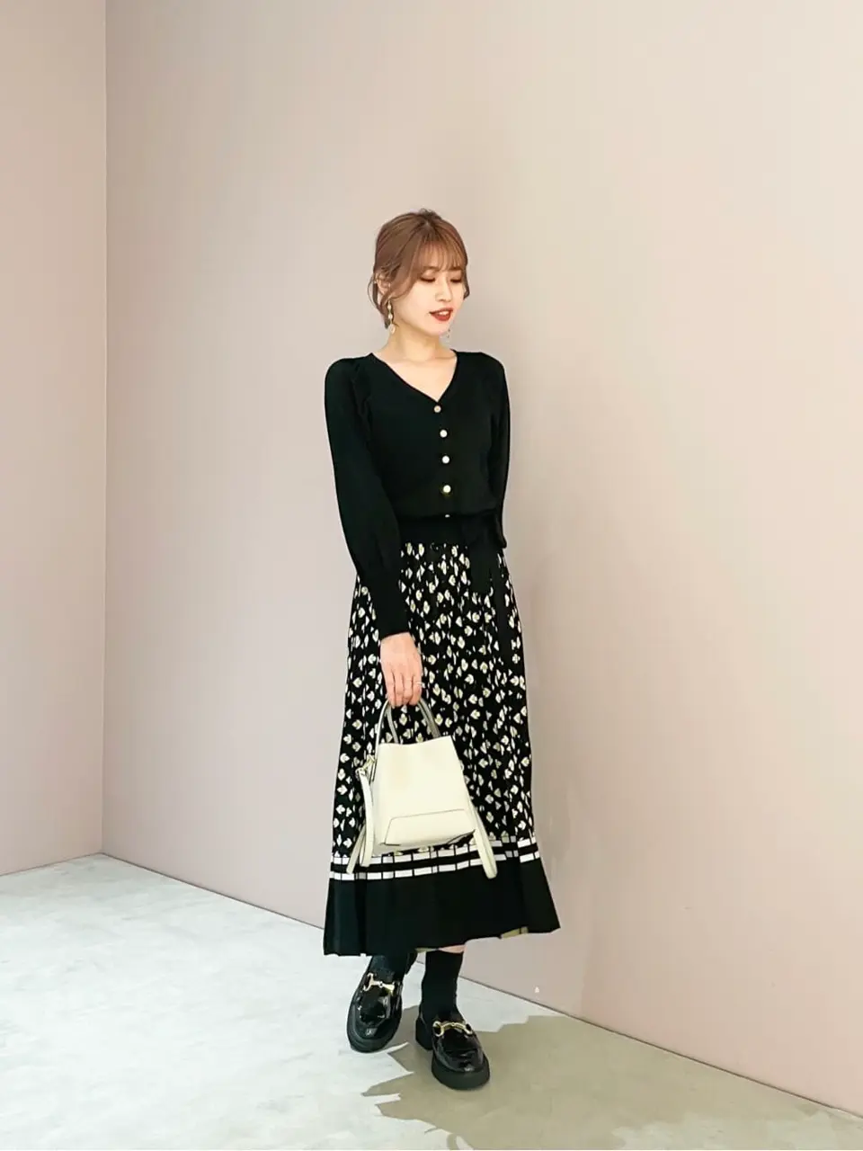 ORIGINATED IN GRACE CONTINENTAL Yuuki NOZAWA コーディネート画像