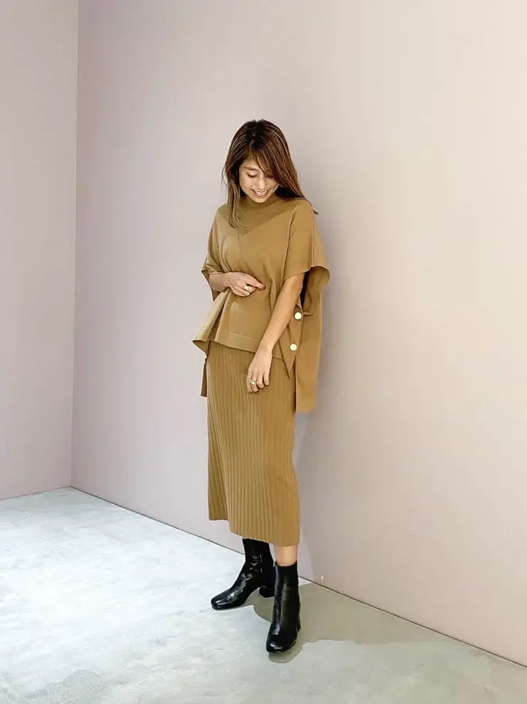 ORIGINATED IN GRACE CONTINENTAL yukimi yonee コーディネート画像