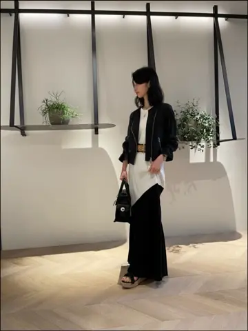 ORIGINATED IN GRACE CONTINENTAL yuri コーディネート画像