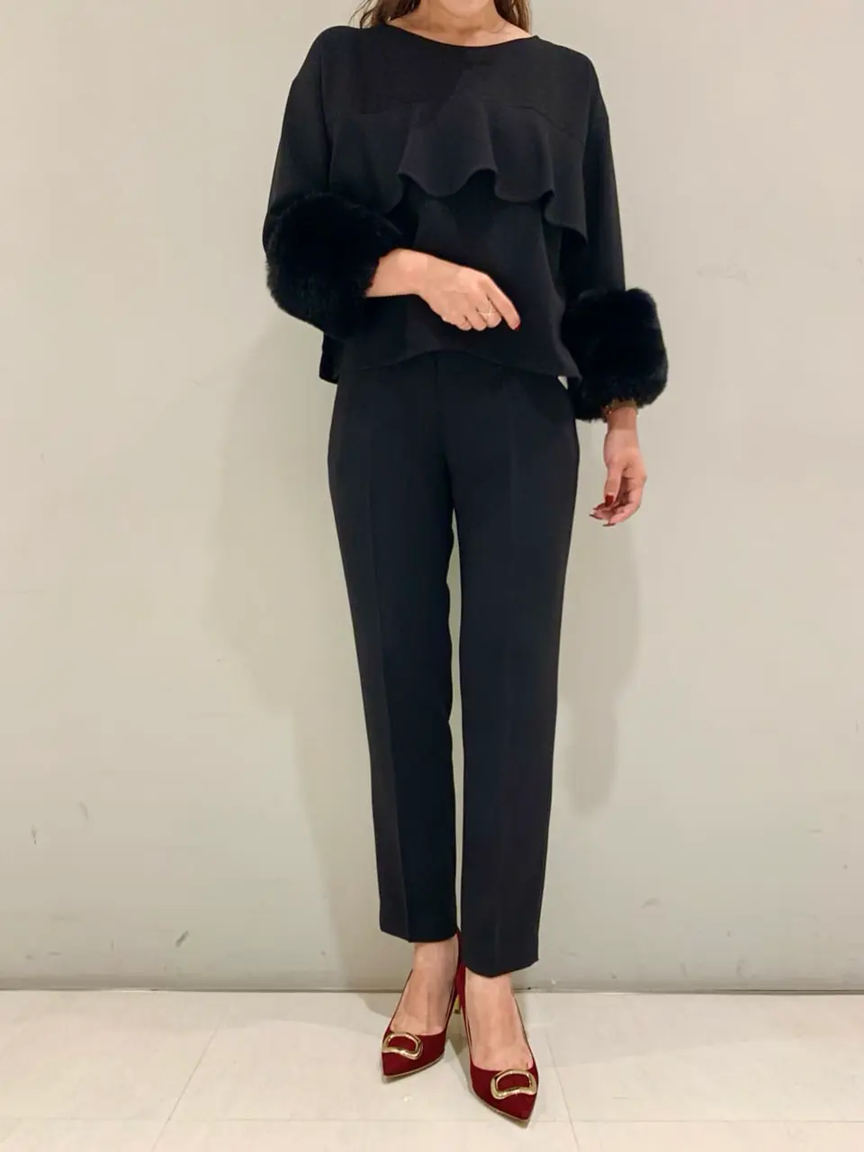 ORIGINATED IN GRACE CONTINENTAL 小笠原　春菜 コーディネート画像