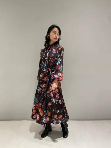 ORIGINATED IN GRACE CONTINENTAL yuri コーディネート画像