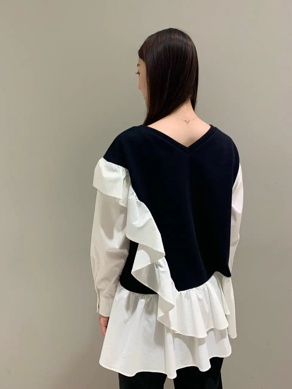 ORIGINATED IN GRACE CONTINENTAL saki コーディネート画像