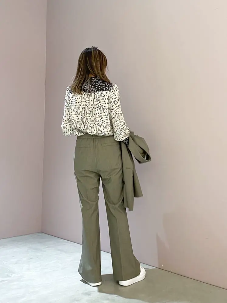 ORIGINATED IN GRACE CONTINENTAL yukimi yonee コーディネート画像