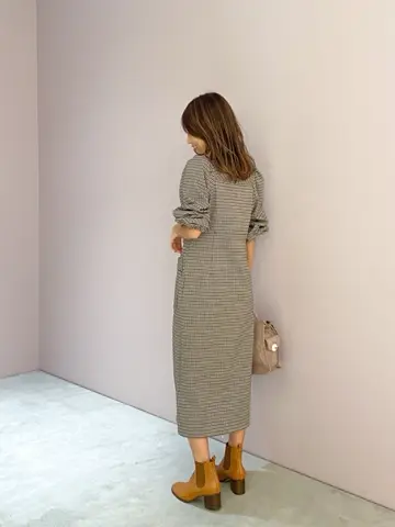 ORIGINATED IN GRACE CONTINENTAL yukimi yonee コーディネート画像