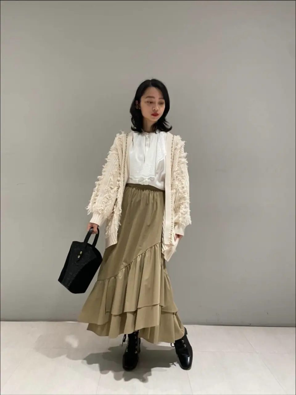 ORIGINATED IN GRACE CONTINENTAL yuri コーディネート画像