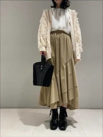 ORIGINATED IN GRACE CONTINENTAL yuri コーディネート画像