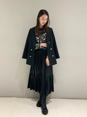 ORIGINATED IN GRACE CONTINENTAL saki コーディネート画像