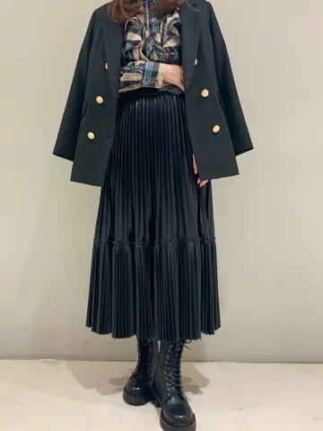 ORIGINATED IN GRACE CONTINENTAL saki コーディネート画像