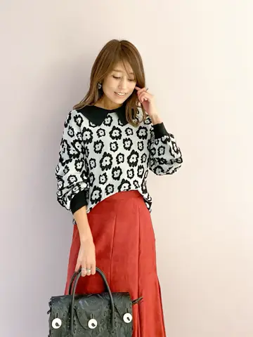 ORIGINATED IN GRACE CONTINENTAL yukimi yonee コーディネート画像