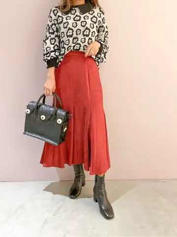 ORIGINATED IN GRACE CONTINENTAL yukimi yonee コーディネート画像