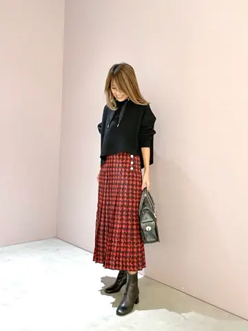 ORIGINATED IN GRACE CONTINENTAL yukimi yonee コーディネート画像