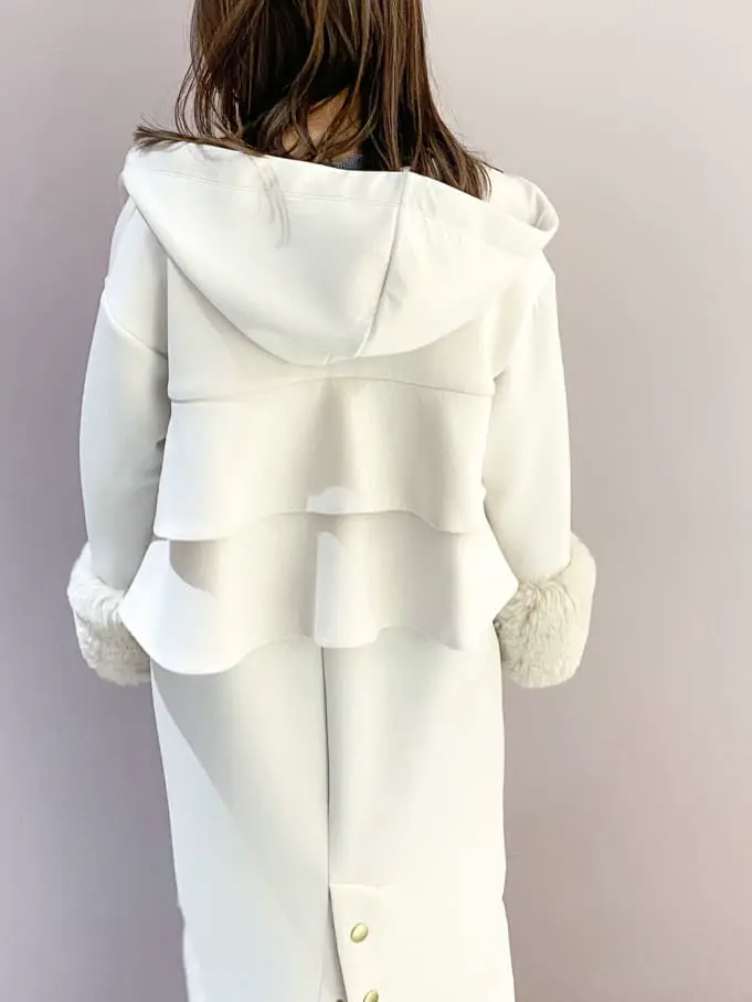 ORIGINATED IN GRACE CONTINENTAL yukimi yonee コーディネート画像