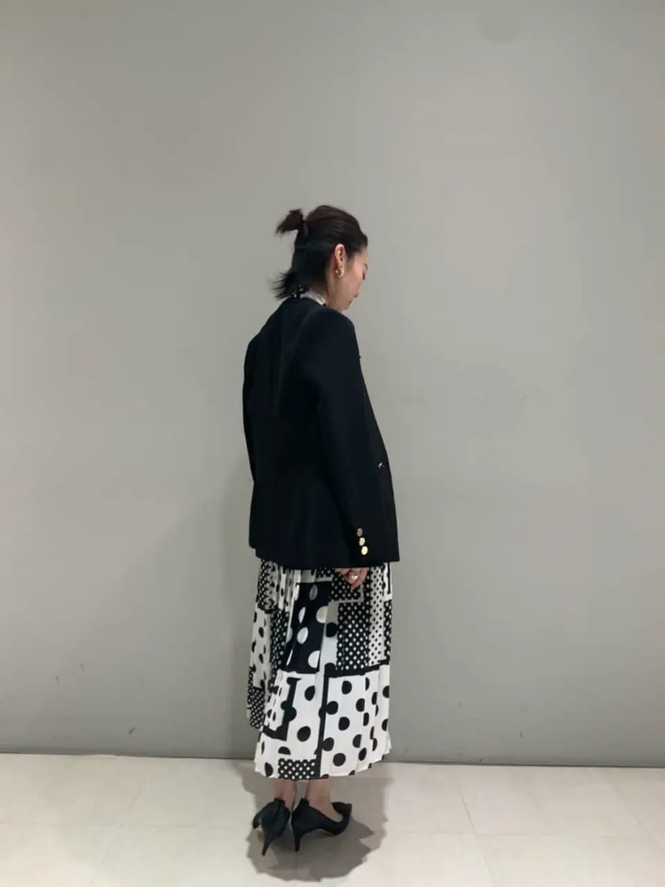 ORIGINATED IN GRACE CONTINENTAL isono yui コーディネート画像