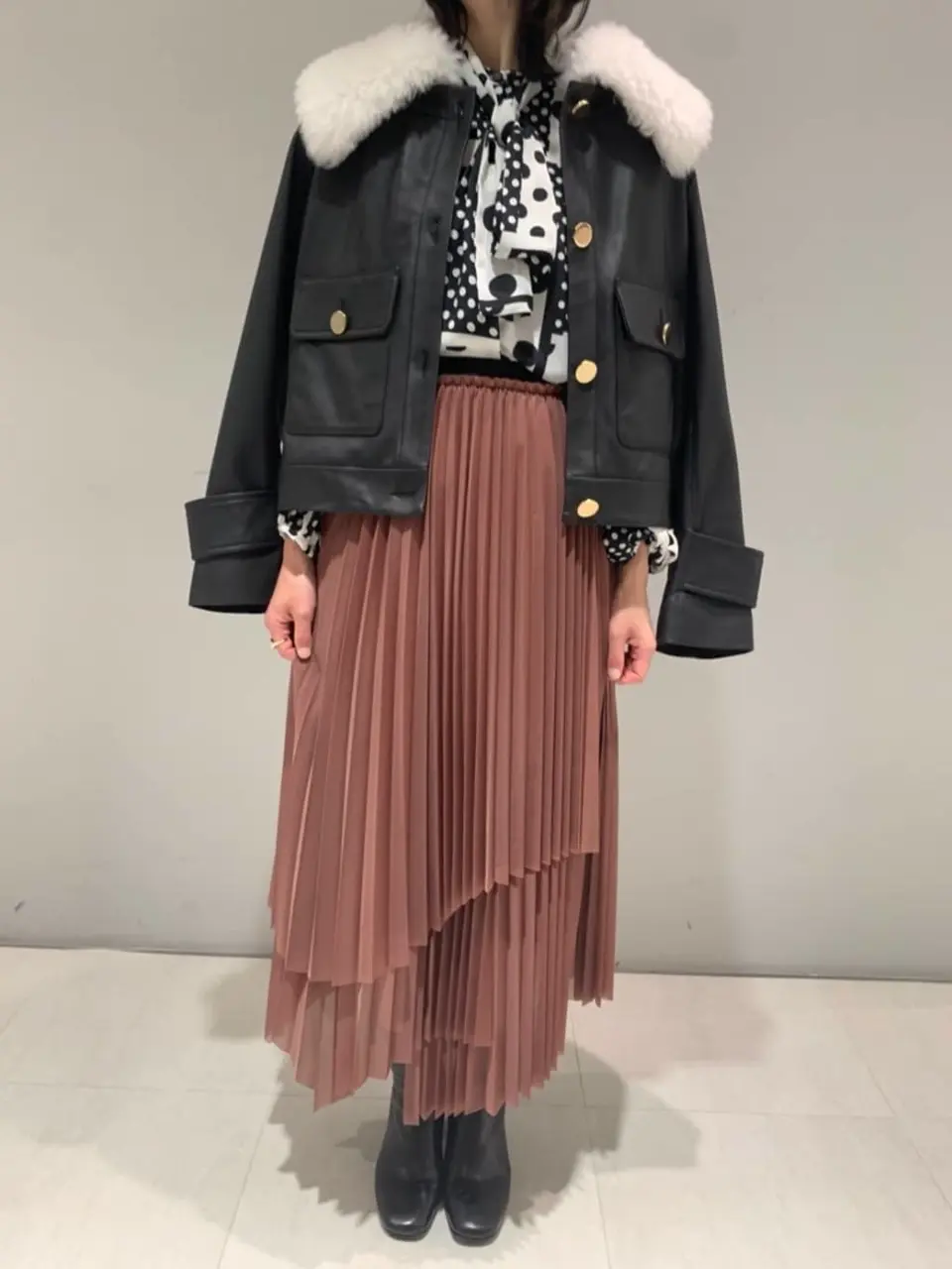 ORIGINATED IN GRACE CONTINENTAL yuri コーディネート画像