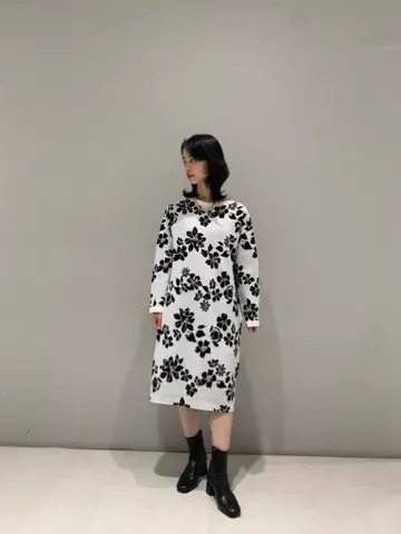 ORIGINATED IN GRACE CONTINENTAL yuri コーディネート画像