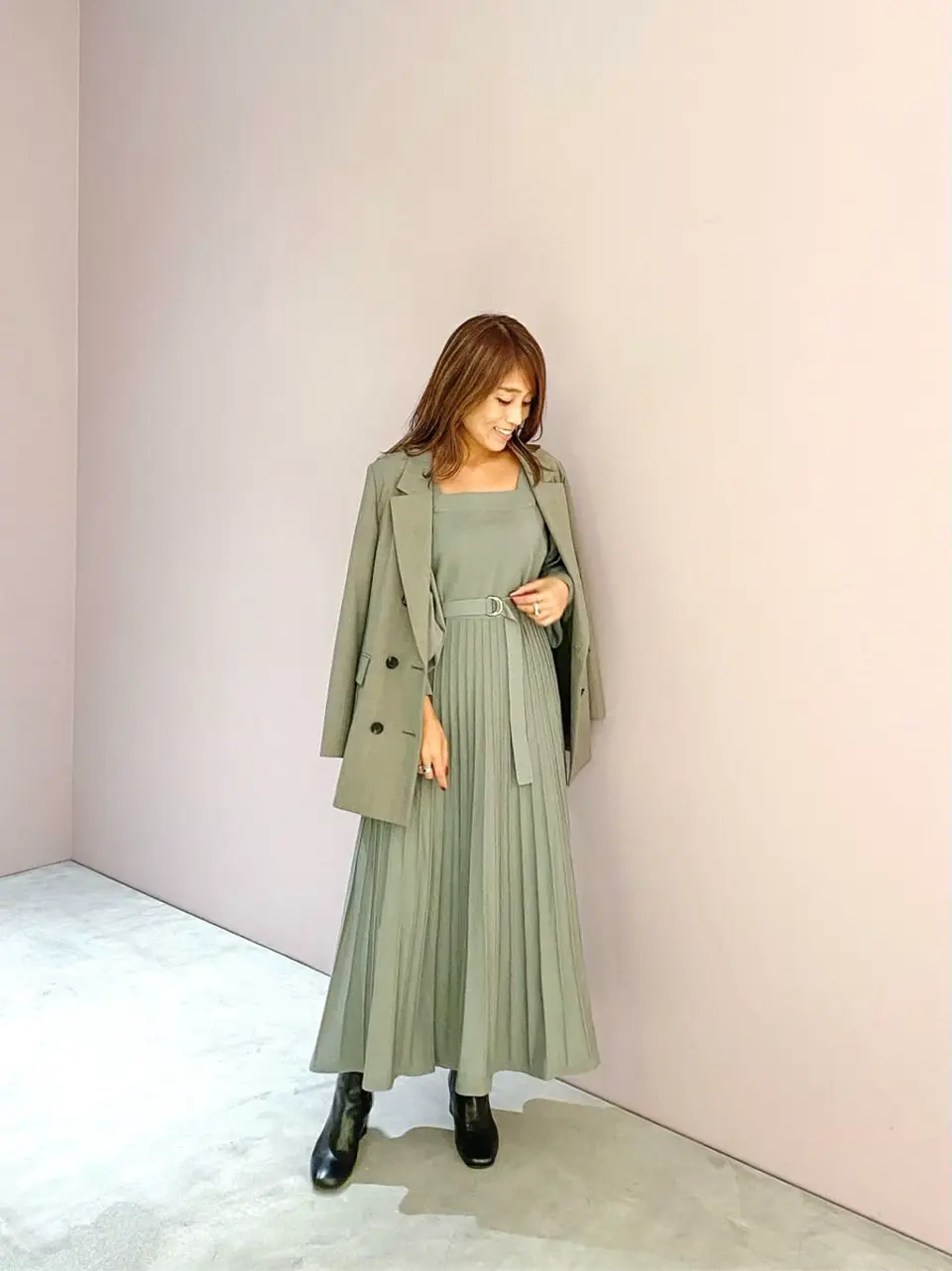 ORIGINATED IN GRACE CONTINENTAL yukimi yonee コーディネート画像