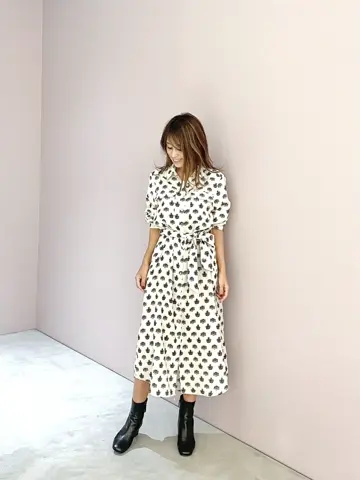 ORIGINATED IN GRACE CONTINENTAL yukimi yonee コーディネート画像