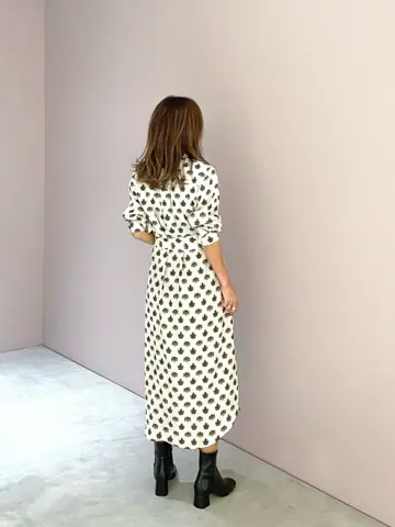 ORIGINATED IN GRACE CONTINENTAL yukimi yonee コーディネート画像