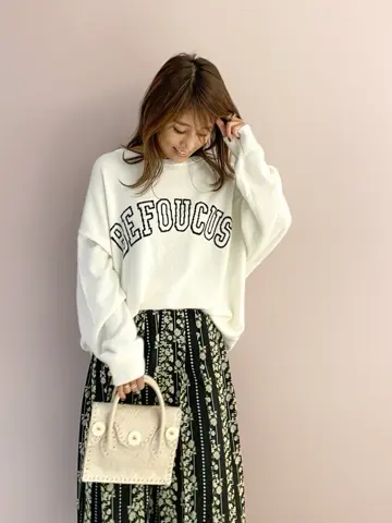 ORIGINATED IN GRACE CONTINENTAL yukimi yonee コーディネート画像