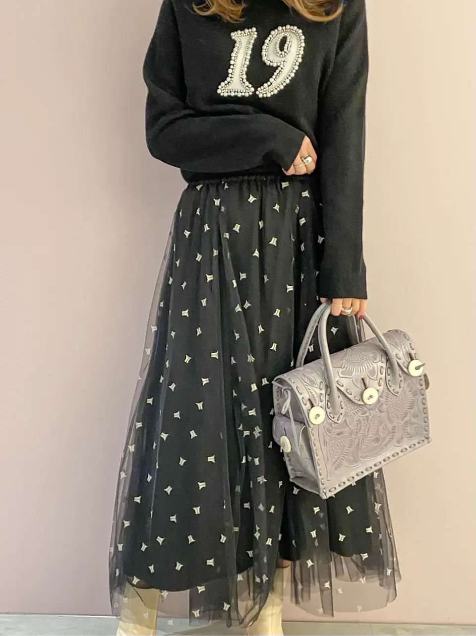 ORIGINATED IN GRACE CONTINENTAL yukimi yonee コーディネート画像