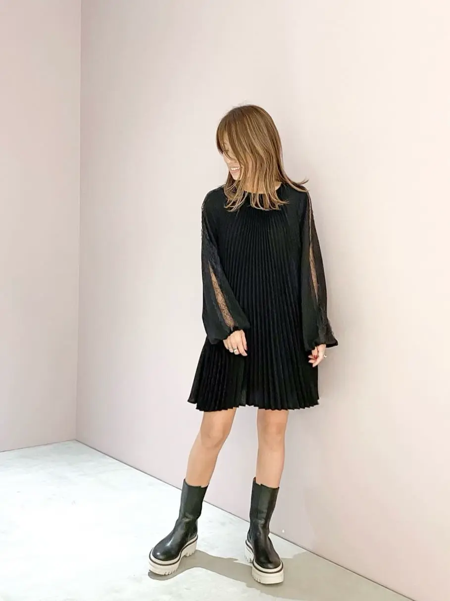 ORIGINATED IN GRACE CONTINENTAL yukimi yonee コーディネート画像