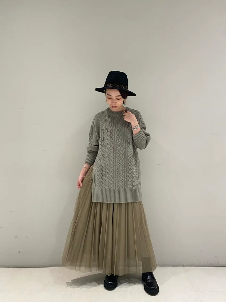  isono yui コーディネート画像