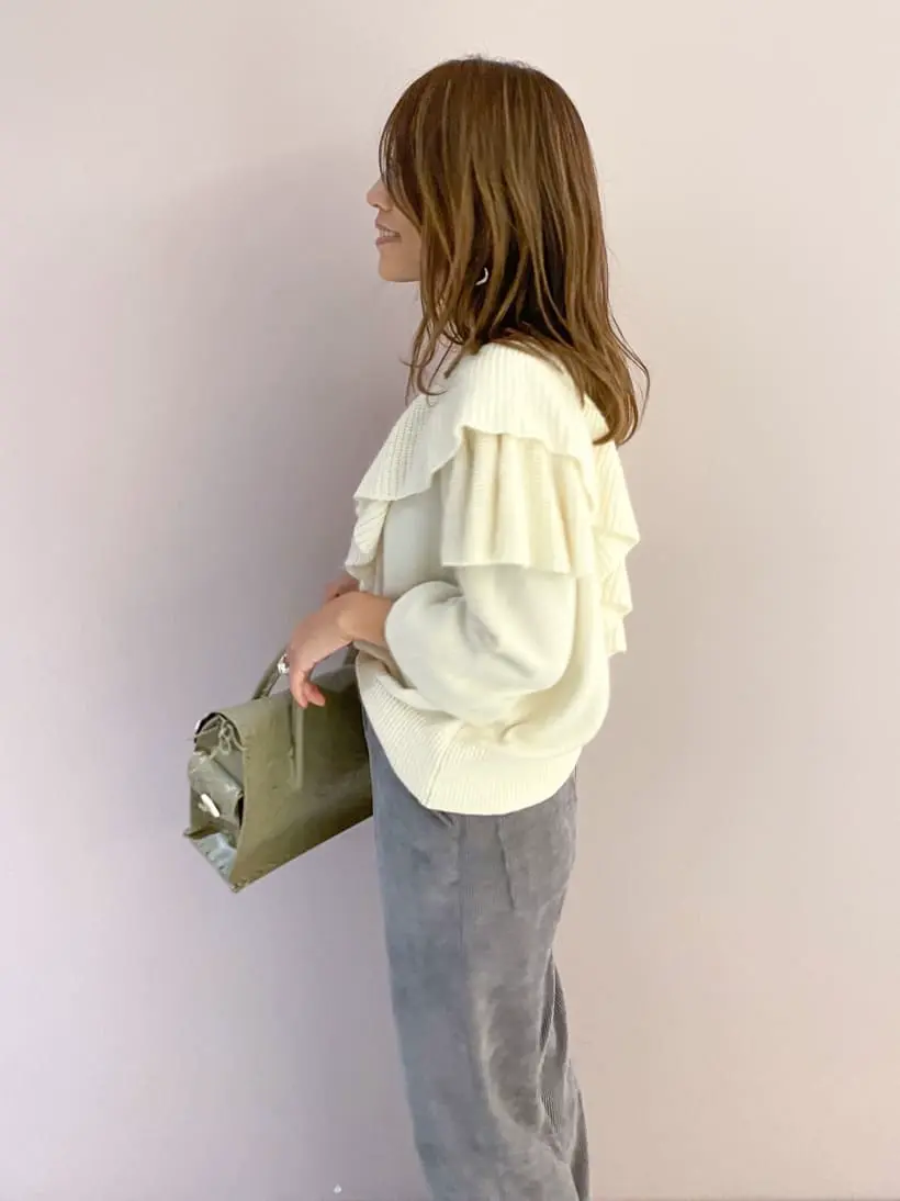 ORIGINATED IN GRACE CONTINENTAL yukimi yonee コーディネート画像