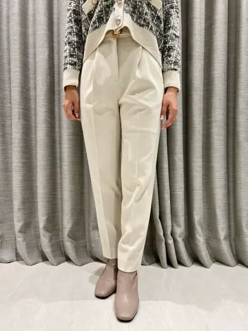 ORIGINATED IN GRACE CONTINENTAL 小笠原　春菜 コーディネート画像