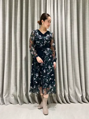 ORIGINATED IN GRACE CONTINENTAL 小笠原　春菜 コーディネート画像