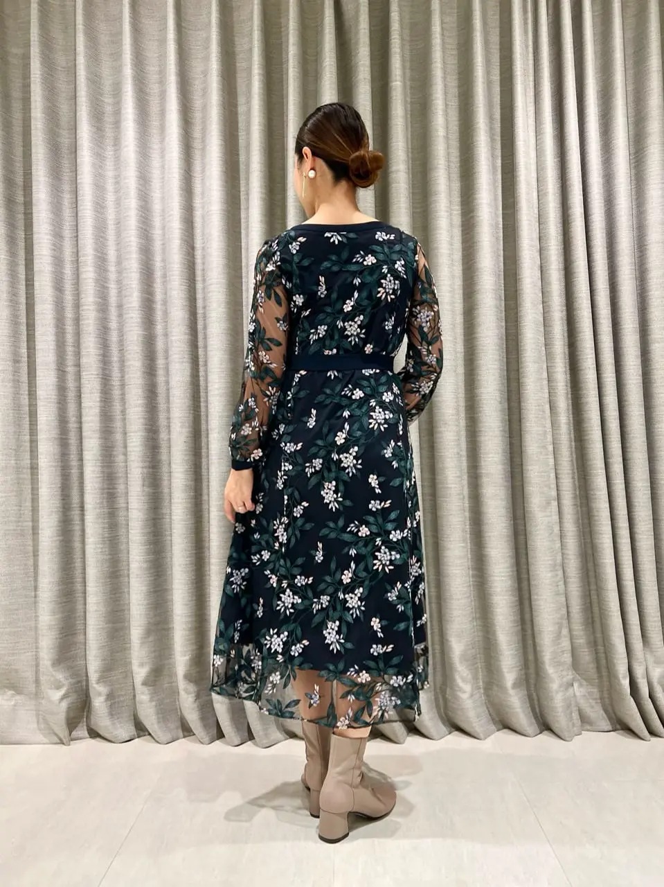 ORIGINATED IN GRACE CONTINENTAL 小笠原　春菜 コーディネート画像