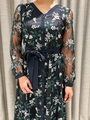 ORIGINATED IN GRACE CONTINENTAL 小笠原　春菜 コーディネート画像