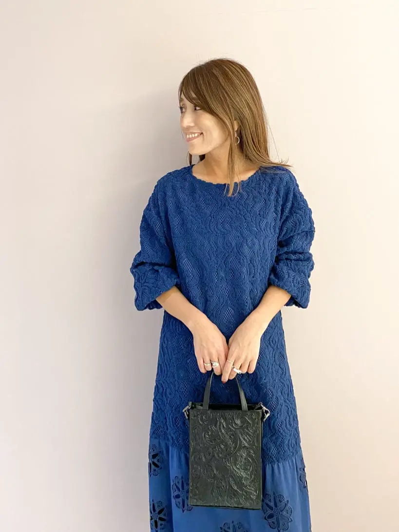 ORIGINATED IN GRACE CONTINENTAL yukimi yonee コーディネート画像