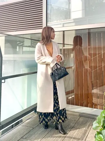 ORIGINATED IN GRACE CONTINENTAL yukimi yonee コーディネート画像