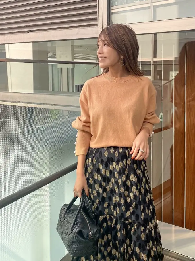 ORIGINATED IN GRACE CONTINENTAL yukimi yonee コーディネート画像