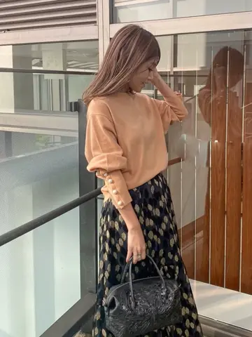 ORIGINATED IN GRACE CONTINENTAL yukimi yonee コーディネート画像