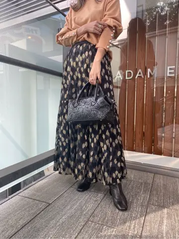 ORIGINATED IN GRACE CONTINENTAL yukimi yonee コーディネート画像