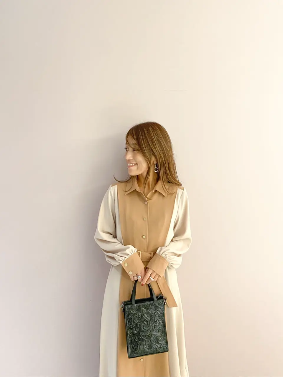 ORIGINATED IN GRACE CONTINENTAL yukimi yonee コーディネート画像