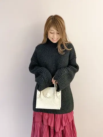 ORIGINATED IN GRACE CONTINENTAL yukimi yonee コーディネート画像