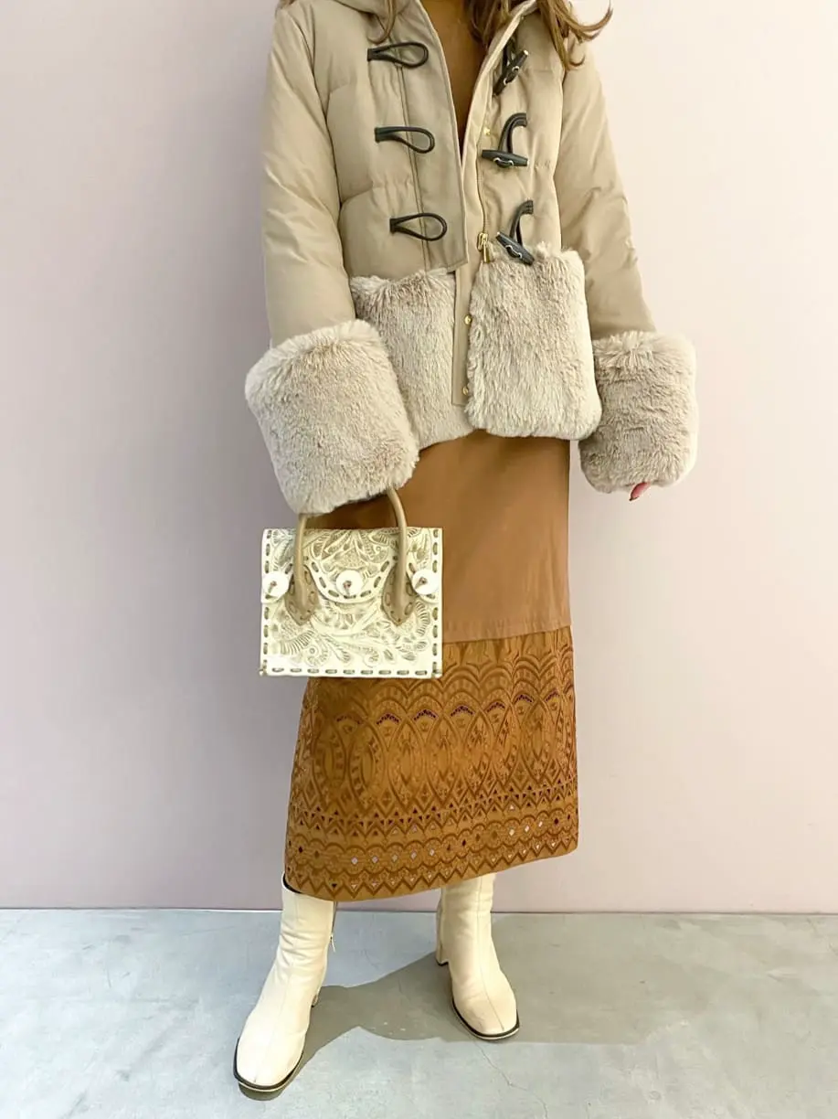 ORIGINATED IN GRACE CONTINENTAL yukimi yonee コーディネート画像