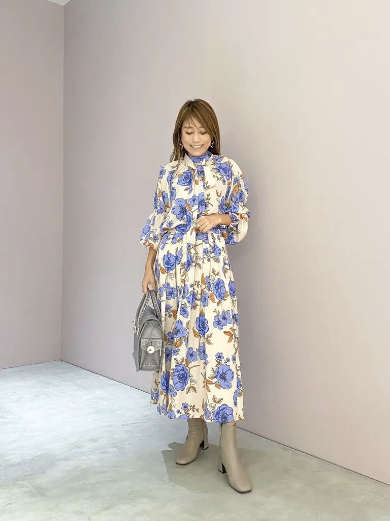 ORIGINATED IN GRACE CONTINENTAL yukimi yonee コーディネート画像