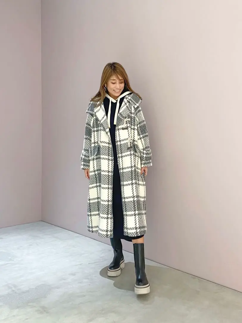 ORIGINATED IN GRACE CONTINENTAL yukimi yonee コーディネート画像