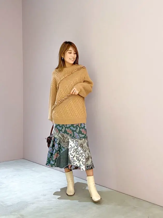 ORIGINATED IN GRACE CONTINENTAL yukimi yonee コーディネート画像