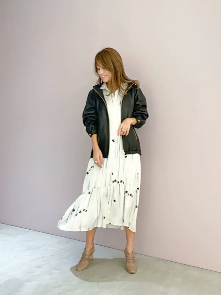 ORIGINATED IN GRACE CONTINENTAL yukimi yonee コーディネート画像