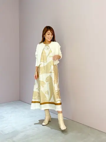 ORIGINATED IN GRACE CONTINENTAL yukimi yonee コーディネート画像